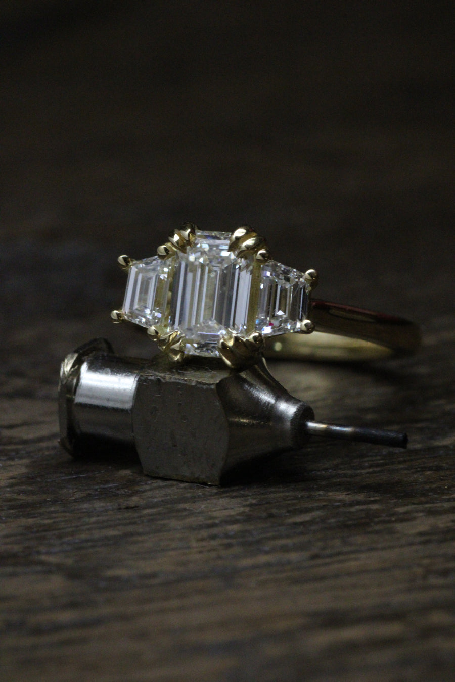 Emerald & Trapazoid Diamond Ring