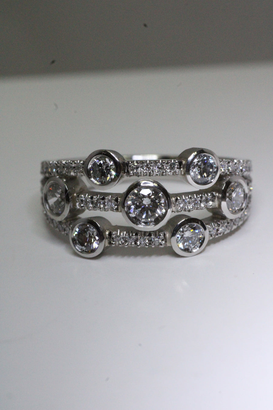 Rubover Diamond Ring