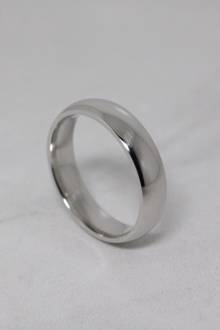 Platinum 5mm Domed Ring