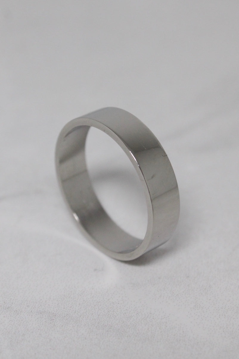 Platinum 600 Flat Ring