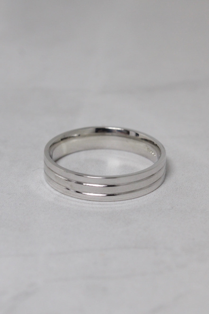 Platinum 600 Double Groove Easy Fit Ring
