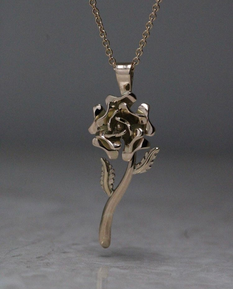 Gold Sweet Rose Necklace